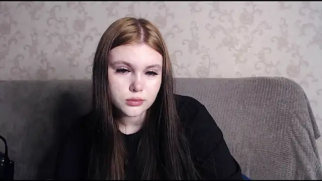 Musegirl online show from October 24, 2025, 8:24 am