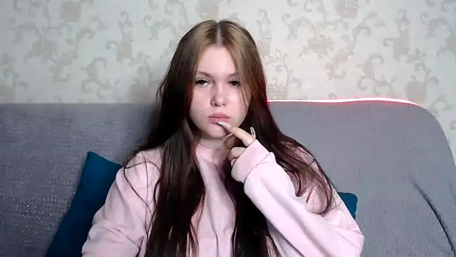 Musegirl online show from November 15, 2025, 1:20 am