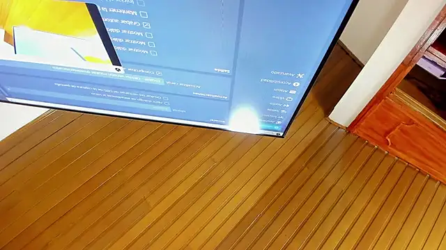 GAbrielaBotero online show from October 27, 2025, 11:33 am