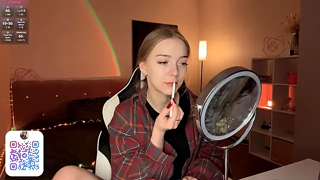 Snapshot of EvaPeace chatting on March 3, 2026, 8:38 pm EvaPeace online show from March 3, 2026, 8:38 pm