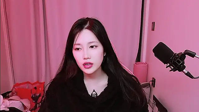 Snapshot of MISA_02 chatting on February 11, 2026, 10:26 am MISA 02 online show from February 11, 2026, 10:26 am