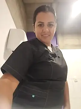 Candy-Samanthy online show from November 4, 2025, 6:11 pm