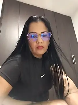 Candy-Samanthy online show from October 22, 2025, 9:46 pm