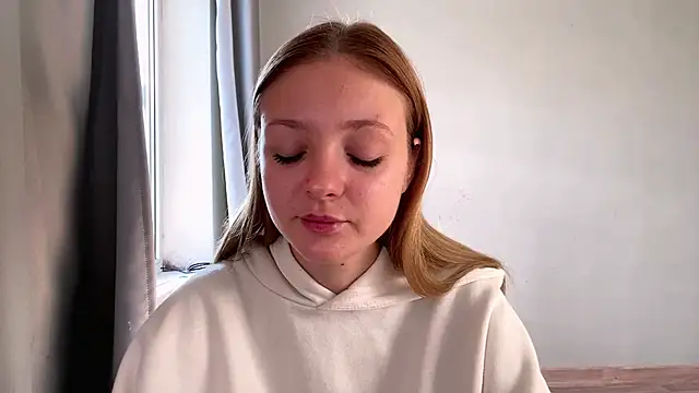  petaI online show from November 17, 2025, 6:06 am