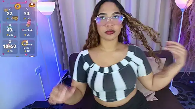 Luna Vex online show from November 26, 2025, 3:17 am