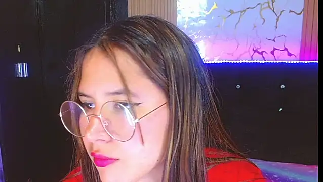 tinibunny online show from October 31, 2025, 7:54 pm