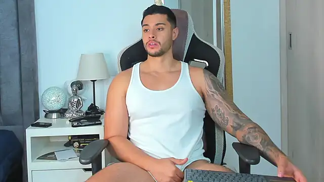 Snapshot of Ken_mailik1 chatting on November 9, 2025, 4:49 am Ken mailik1 online show from November 9, 2025, 4:49 am