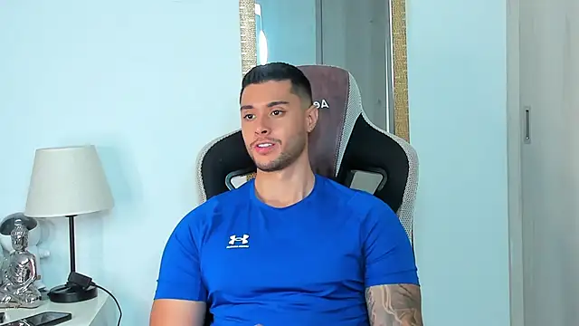 Snapshot of Ken_mailik1 chatting on November 28, 2025, 8:09 pm Ken mailik1 online show from November 28, 2025, 8:09 pm