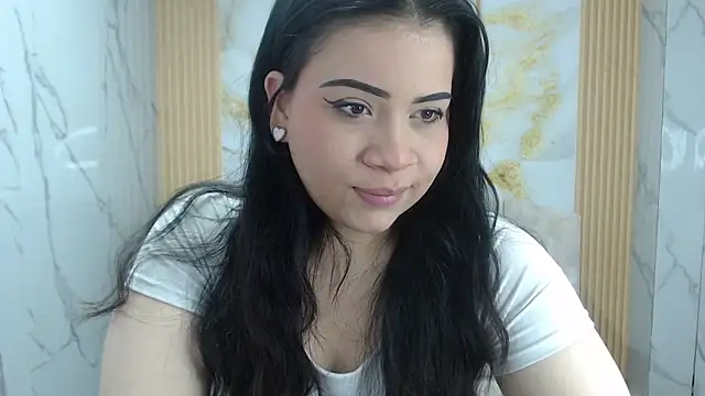 Scarlettt s online show from November 17, 2025, 8:13 pm