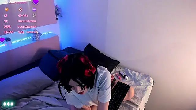 bubble  angel   online show from January 8, 2026, 11:38 am