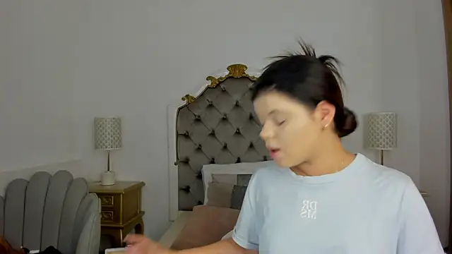 mary joseph online show from November 30, 2025, 7:58 pm