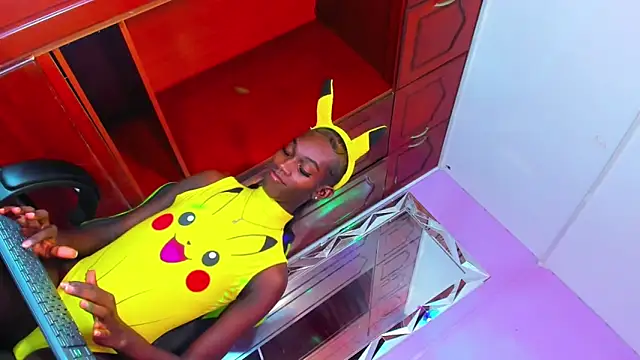 Kimberlyn Black online show from October 16, 2025, 9:23 pm