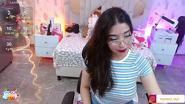 MARIANA TAY1 online show from March 8, 2026, 3:21 am