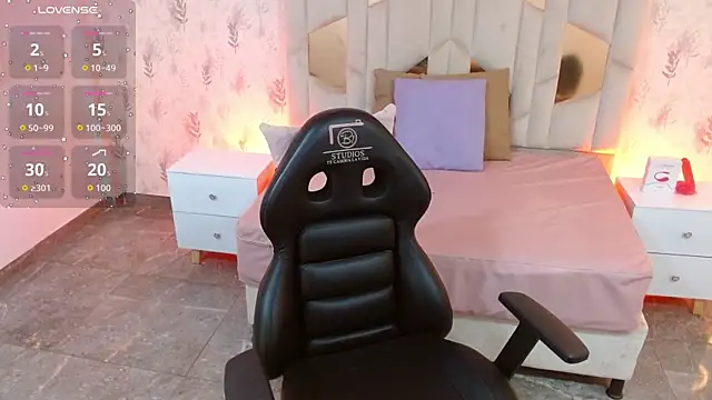 Snapshot of MARIANA_TAY1 chatting on October 20, 2025, 3:08 am MARIANA TAY1 online show from October 20, 2025, 3:08 am