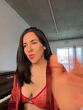 Snapshot of Lolathebaddie chatting on February 13, 2026, 9:15 pm Lolathebaddie online show from February 13, 2026, 9:15 pm