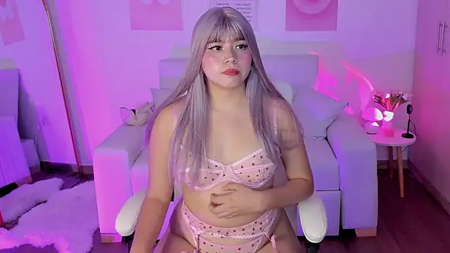 Snapshot of EmilyCutee__ chatting on November 5, 2025, 4:04 am EmilyCutee online show from November 5, 2025, 4:04 am