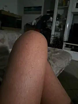 Michelle77 2024 online show from November 14, 2025, 3:10 am