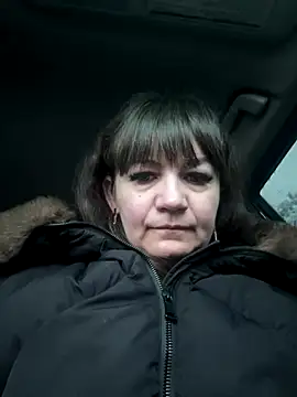 Butterfly8385 online show from November 23, 2025, 6:01 am