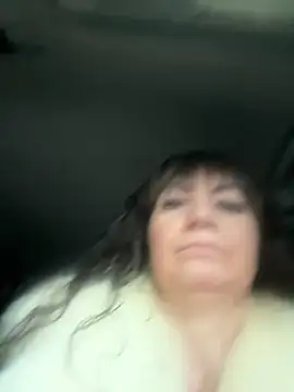 Butterfly8385 online show from October 15, 2025, 5:17 am