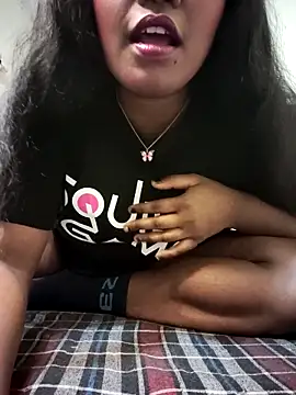 Lovely Payal online show from November 23, 2025, 3:11 pm