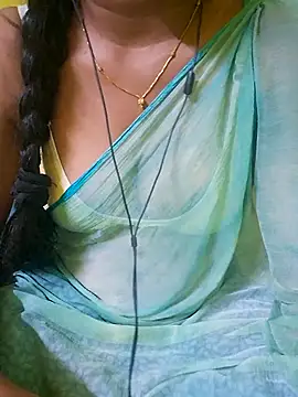 Snapshot of tamil_kanaka chatting on June 9, 2026, 5:03 pm tamil kanaka online show from June 9, 2026, 5:03 pm