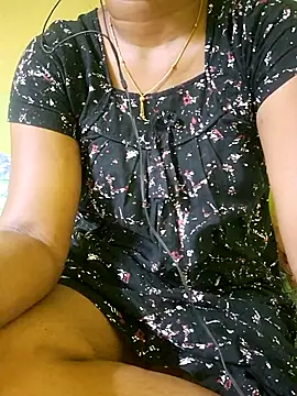 Snapshot of tamil_kanaka chatting on June 7, 2026, 4:18 am tamil kanaka online show from June 7, 2026, 4:18 am