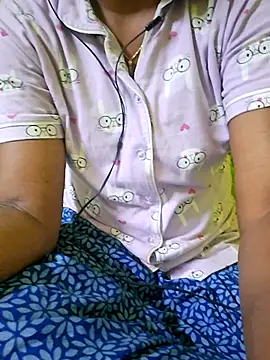 Snapshot of tamil_kanaka chatting on June 6, 2026, 1:33 am tamil kanaka online show from June 6, 2026, 1:33 am