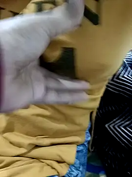 HOT-CPL-11 online show from November 16, 2025, 6:34 pm