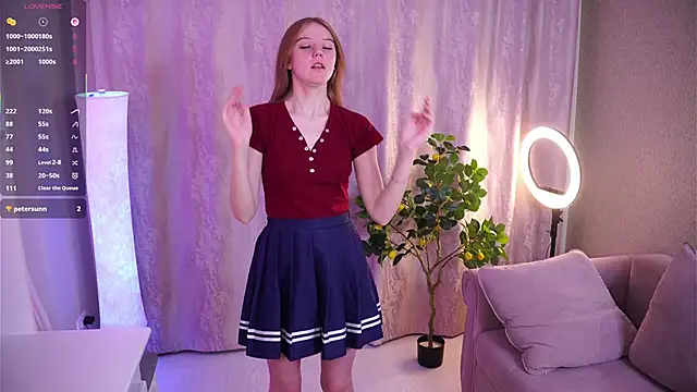 VernellArey online show from November 4, 2025, 3:49 pm