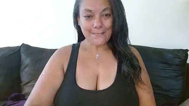 Snapshot of SexyThickStasia69 chatting on October 22, 2025, 5:12 pm SexyThickStasia69 online show from October 22, 2025, 5:12 pm