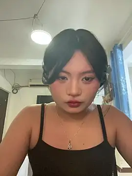 Snapshot of lan-xinh1 chatting on October 22, 2025, 5:12 pm lan-xinh1 online show from October 22, 2025, 5:12 pm