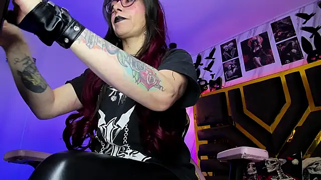 Evangelinejoness  online show from January 10, 2026, 11:38 am