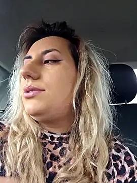 SinfulLovers33 online show from November 29, 2025, 10:26 am