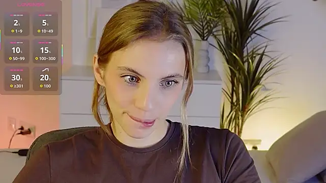 mia silkk online show from November 19, 2025, 6:13 am