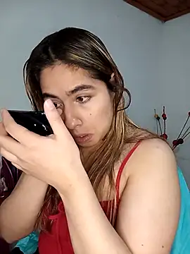 sofiazaf5 online show from November 14, 2025, 3:26 pm