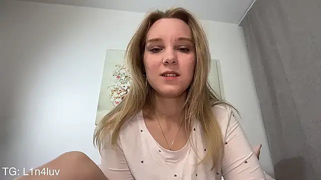 AIicaparkerc online show from April 6, 2026, 5:14 pm