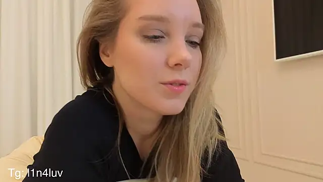 AIicaparkerc online show from December 16, 2025, 9:30 pm