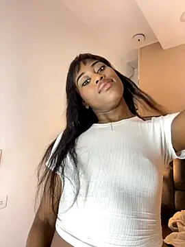 SofiRuiz  online show from October 25, 2025, 2:55 am