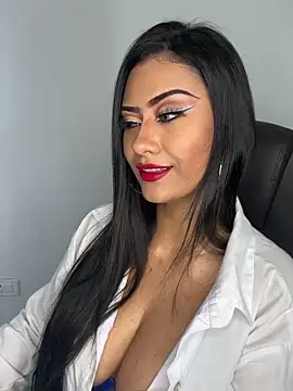  Isabella 1 online show from November 17, 2025, 2:37 am