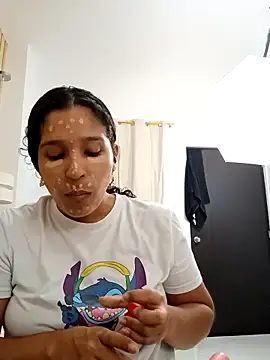 Belindamuller online show from January 6, 2026, 11:20 pm