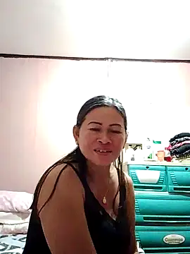 Snapshot of merr_ann123 chatting on November 15, 2025, 9:13 am merr ann123 online show from November 15, 2025, 9:13 am