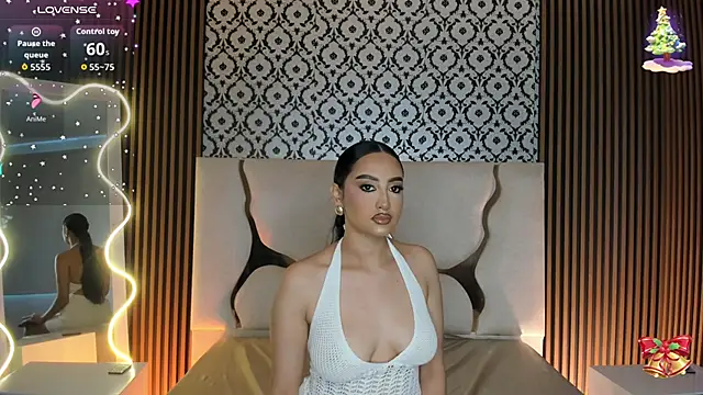 BEELLA TAY1 online show from December 4, 2025, 12:37 pm