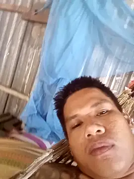 Snapshot of Dothanhthuan555 chatting on March 1, 2026, 7:19 am Dothanhthuan555 online show from March 1, 2026, 7:19 am