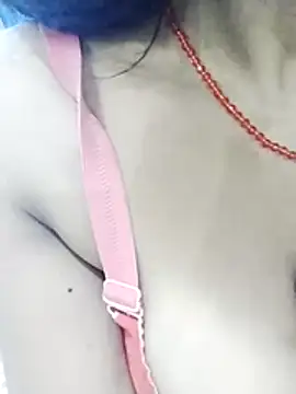 kiara-simmi online show from November 27, 2025, 12:44 am