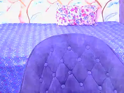 Snapshot of hii_tanisha chatting on February 25, 2026, 11:04 pm hii tanisha online show from February 25, 2026, 11:04 pm