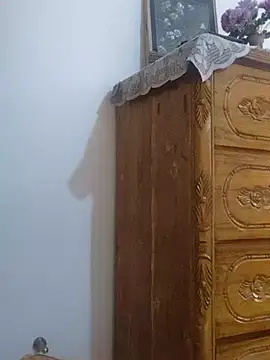 Tanha18 online show from November 7, 2025, 8:52 am