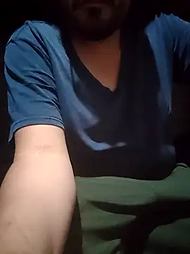 Snapshot of axel-spr chatting on October 16, 2025, 4:10 am axel-spr online show from October 16, 2025, 4:10 am