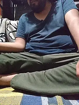 Snapshot of axel-spr chatting on November 19, 2025, 4:45 am axel-spr online show from November 19, 2025, 4:45 am