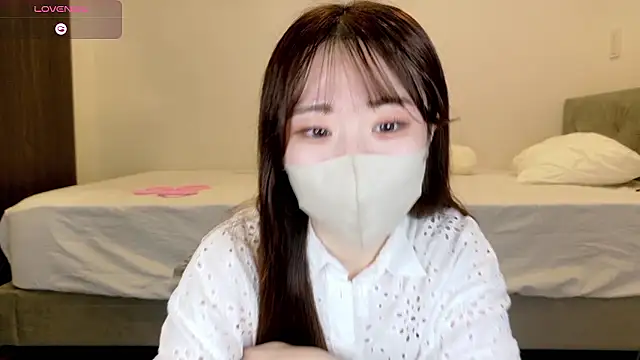 Snapshot of yura_ra_ra chatting on May 19, 2026, 11:17 am yura ra ra online show from May 19, 2026, 11:17 am