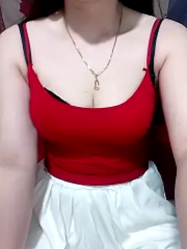 LeanaLy online show from April 3, 2026, 12:39 am